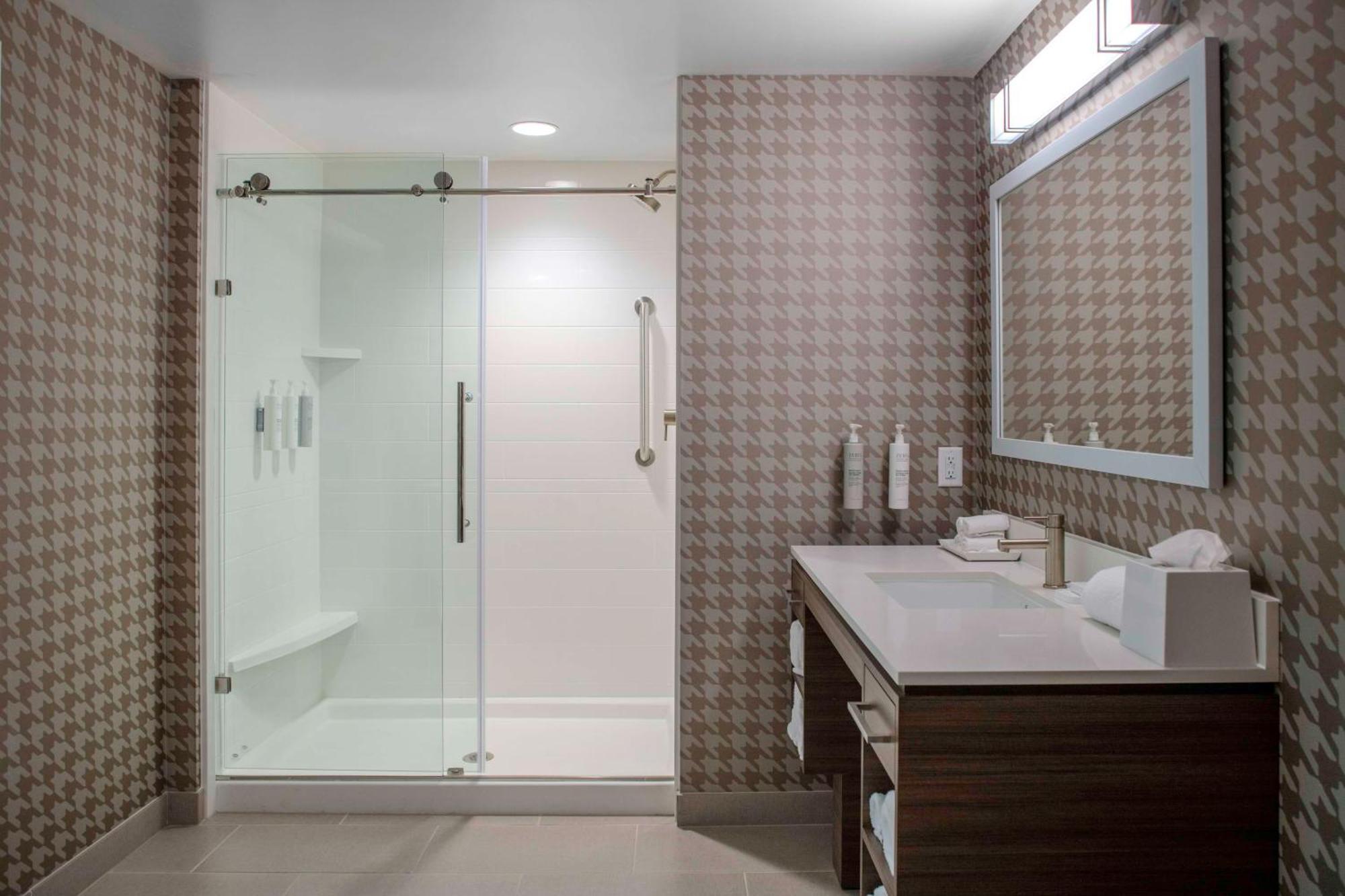 Home2 Suites By Hilton Lynchburg Εξωτερικό φωτογραφία